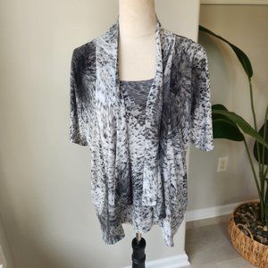 Chicos Two Piece Top and Jacket in Greys